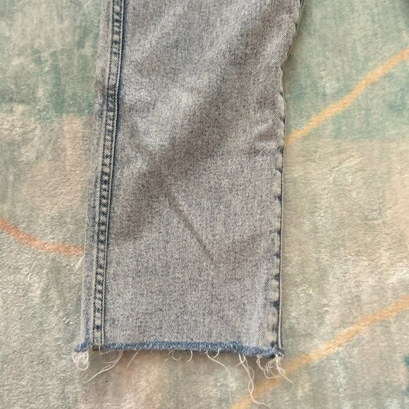 Revice Straight Leg High Rise Raw Hem Cropped Jeans | Light Wash | Size 26 - Picture 2 of 5